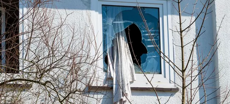 Storm Window Installation Contractors in West Melbourne, FL